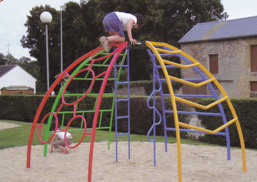 bazeilles_aire_de_jeux_1 bazeilles_aire_de_jeux_1